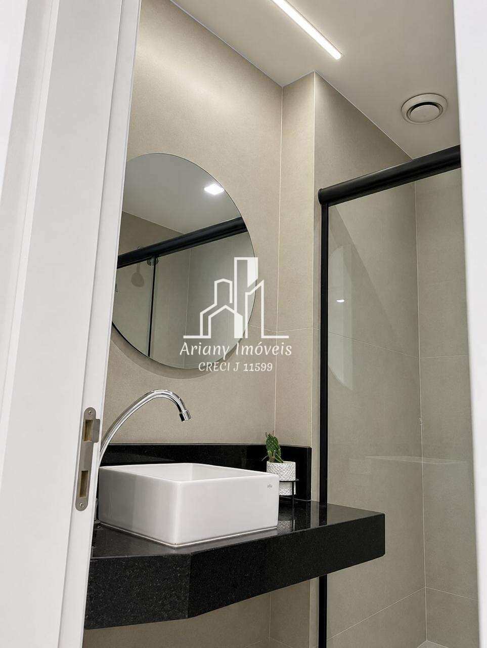 • Etehe |  Apartamento impecável 2 quartos 54 m² • - Ariany Imóveis e Consultoria Imobiliária