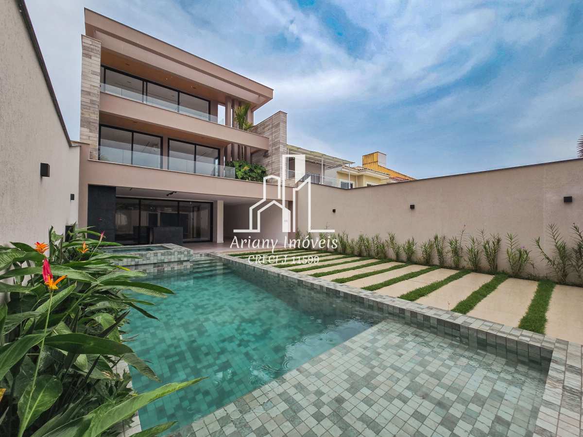 Casa triplex contemporanea 4 suítes 420 m² no Recreio - Ariany Imóveis e Consultoria Imobiliária