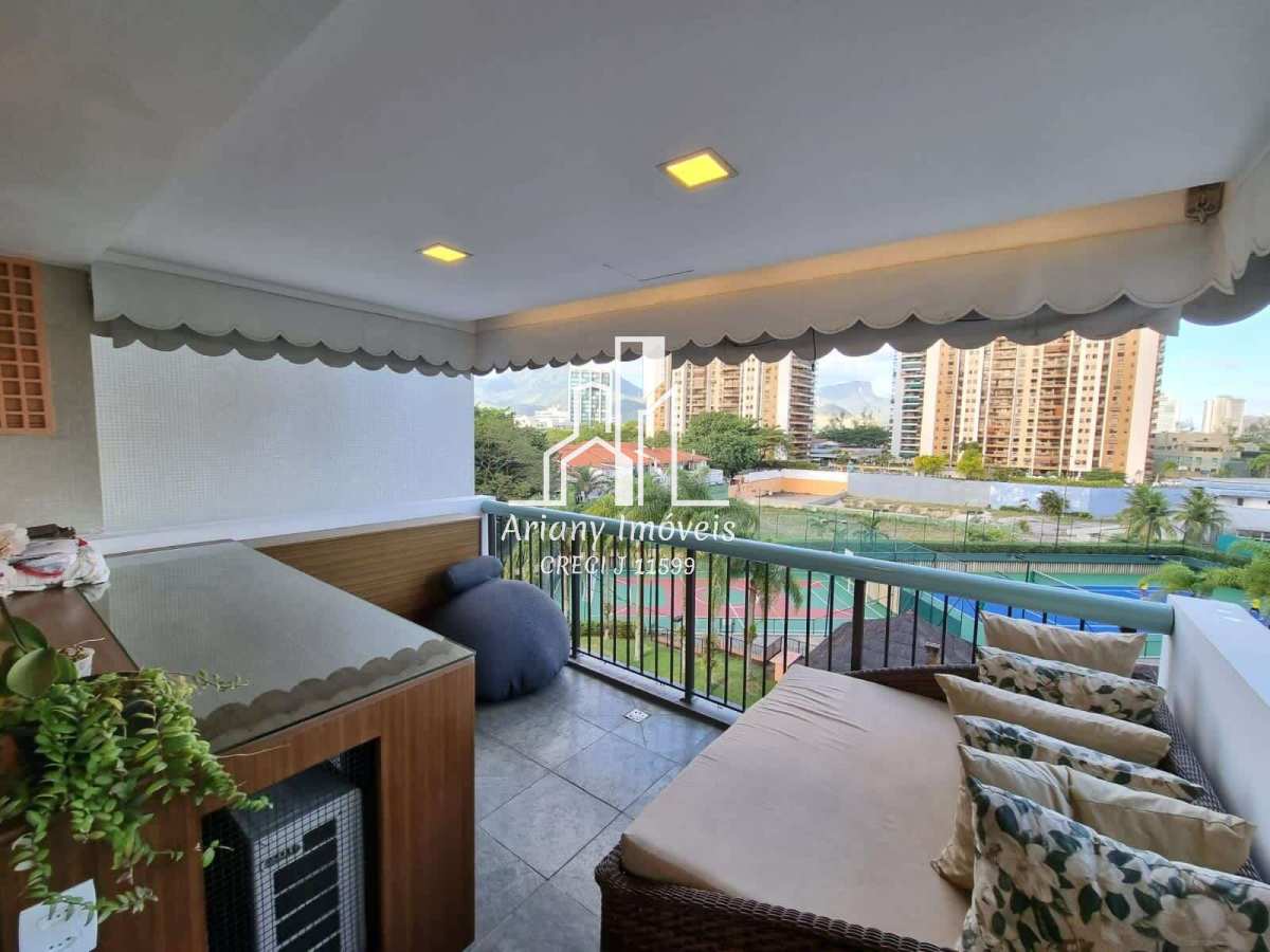 • Parque das Rosas - Barra da Tijuca Apto Mobiliado 1 suíte 69 m²