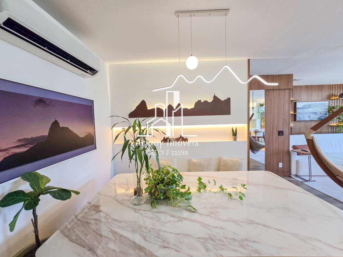 • Highlight Jardim Botafogo | Maravilhoso apartamento 2 suítes com 106 m² frente Baia de Guanabara - Ariany Imóveis e Consultoria Imobiliária
