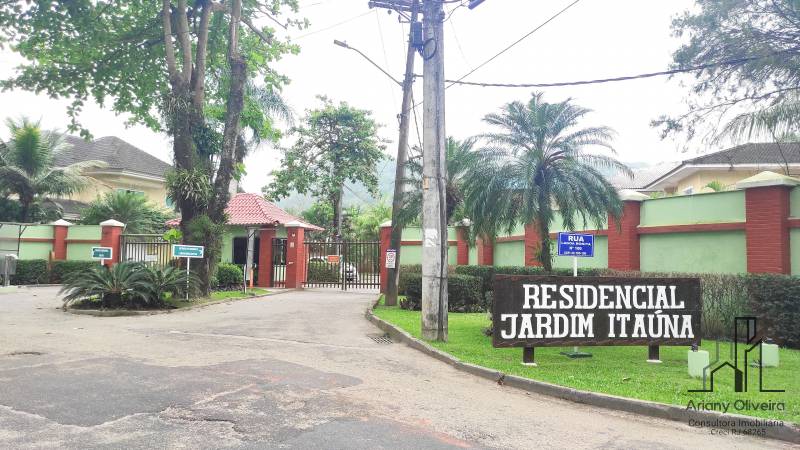 • Jardim Itaúna • Casa Duplex com 4 suítes 250m² em Vargem Grande - Ariany Imóveis e Consultoria Imobiliária