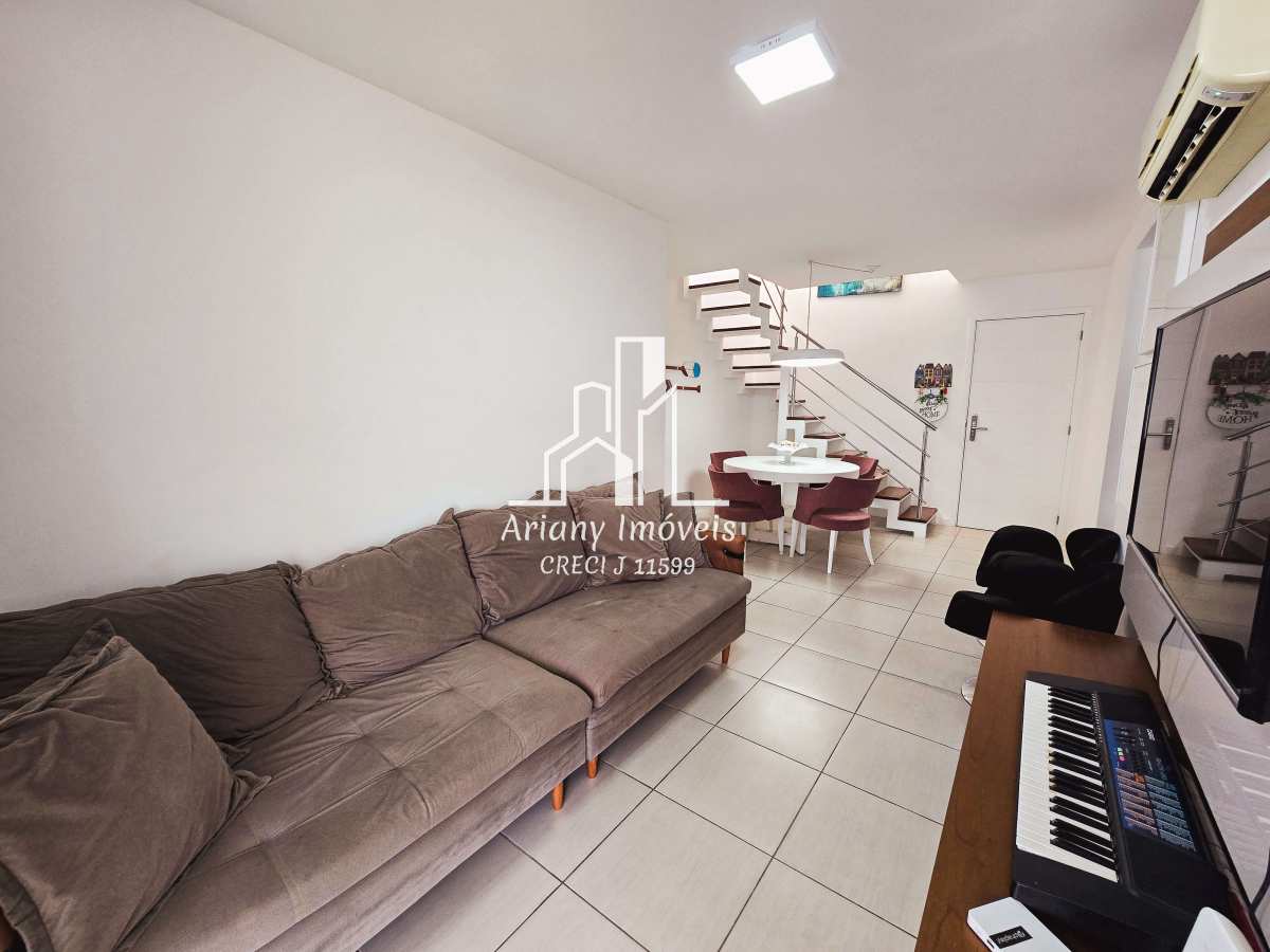 • Recreio | Cobertura duplex 2 quartos • Barra Village House • - Ariany Imóveis e Consultoria Imobiliária