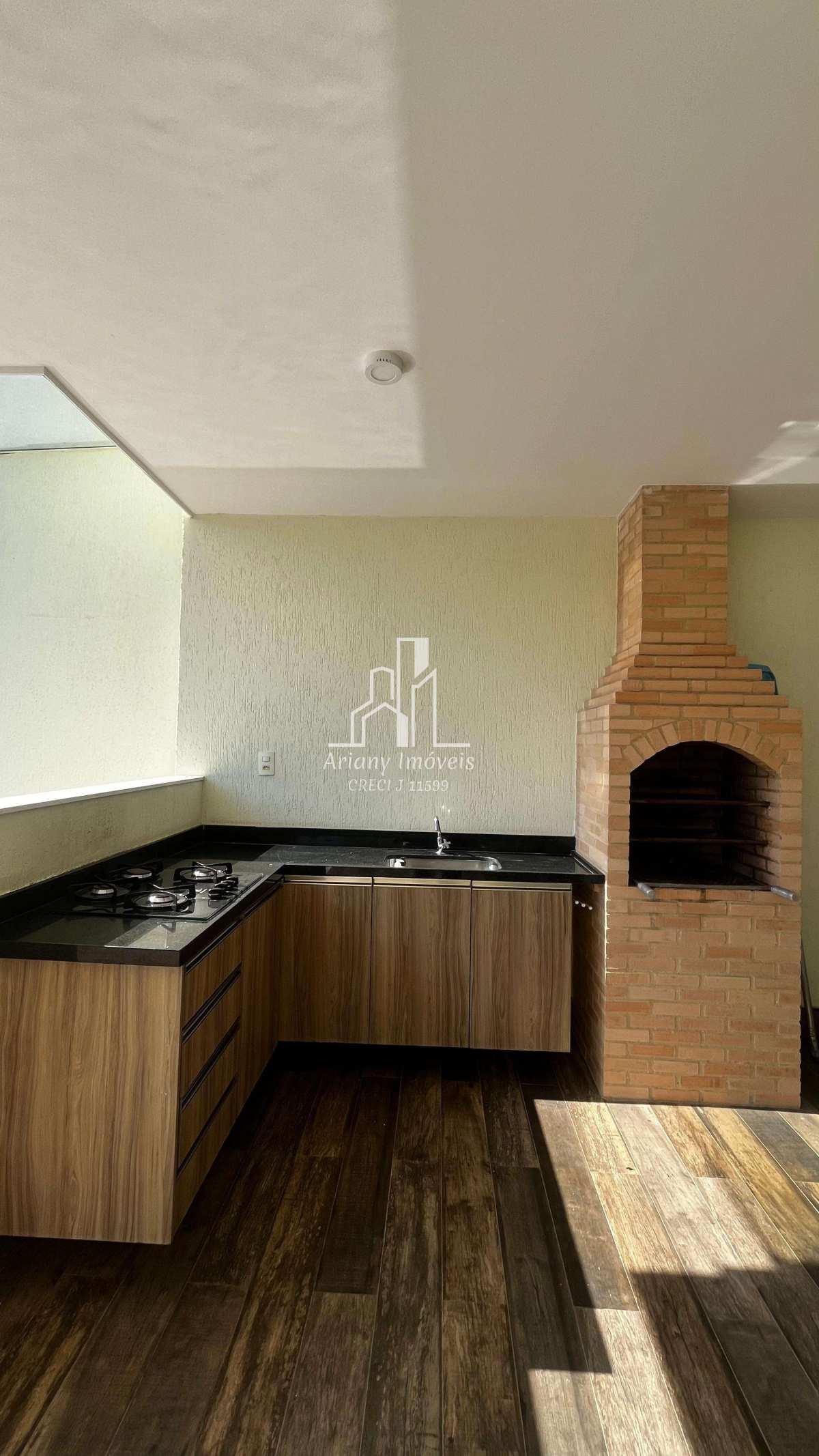 • Riviera del sol • Casa Tríplex 4 quartos no Recreio - Ariany Imóveis e Consultoria Imobiliária